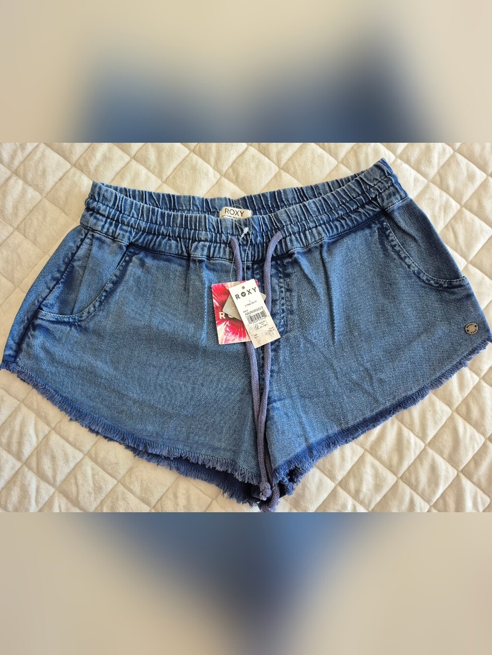 Roxy Women's Light Blue Elastic Waist Denim Shorts
